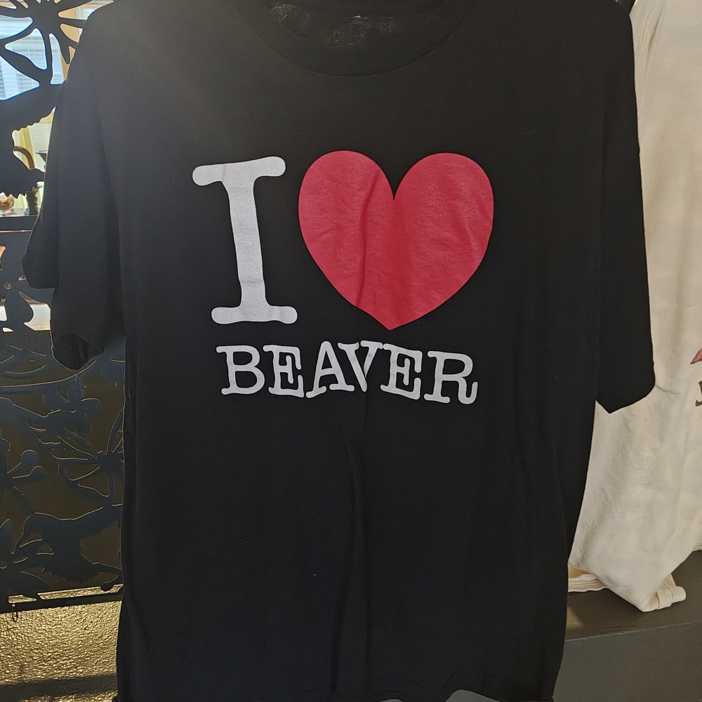 I Love Beaver Kids Black and Red T-Shirt